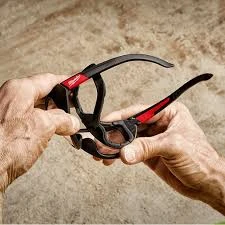 MILWAUKEE Bulk Performance Safety Glasses Clear