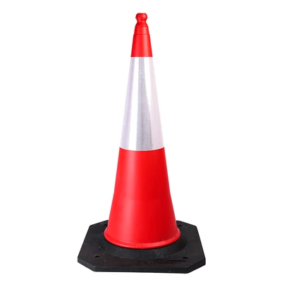 SAFETY CONE RUBBER BASE -1 MTR